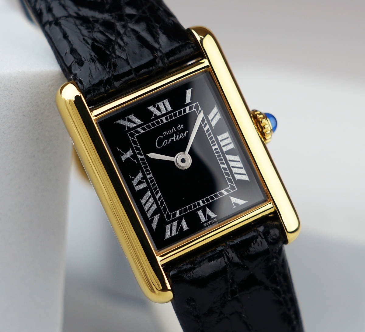 美品 カルティエ マスト タンク ブラック ローマン 手巻き SM Cartier_画像1