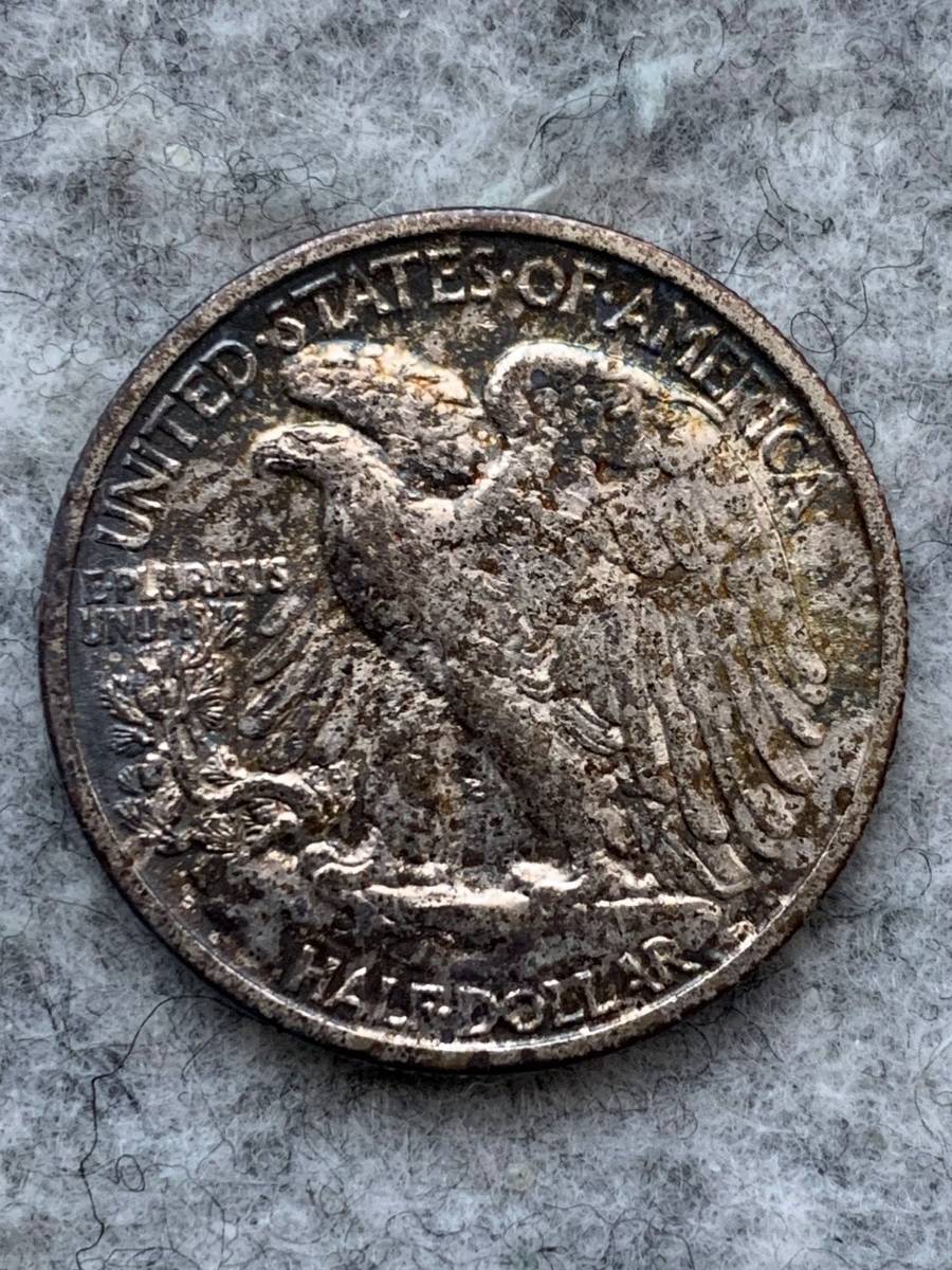 アメリカ　1946年　ウオーキングリバティ　1/2ドル銀貨_画像3