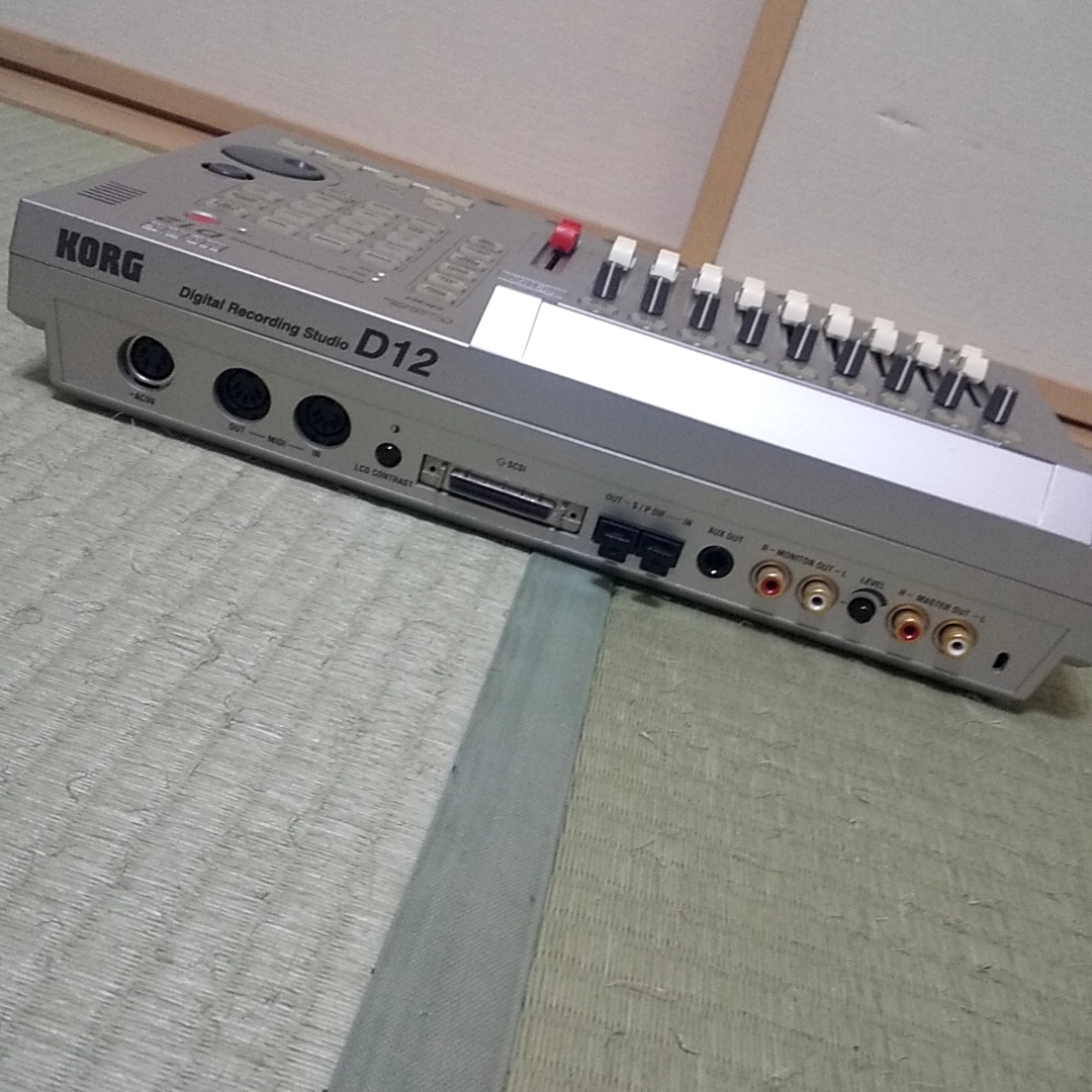 KORG D12 Digital Recording Studioマルチトラックレコーダー　アダプター（KA161）付属_画像7