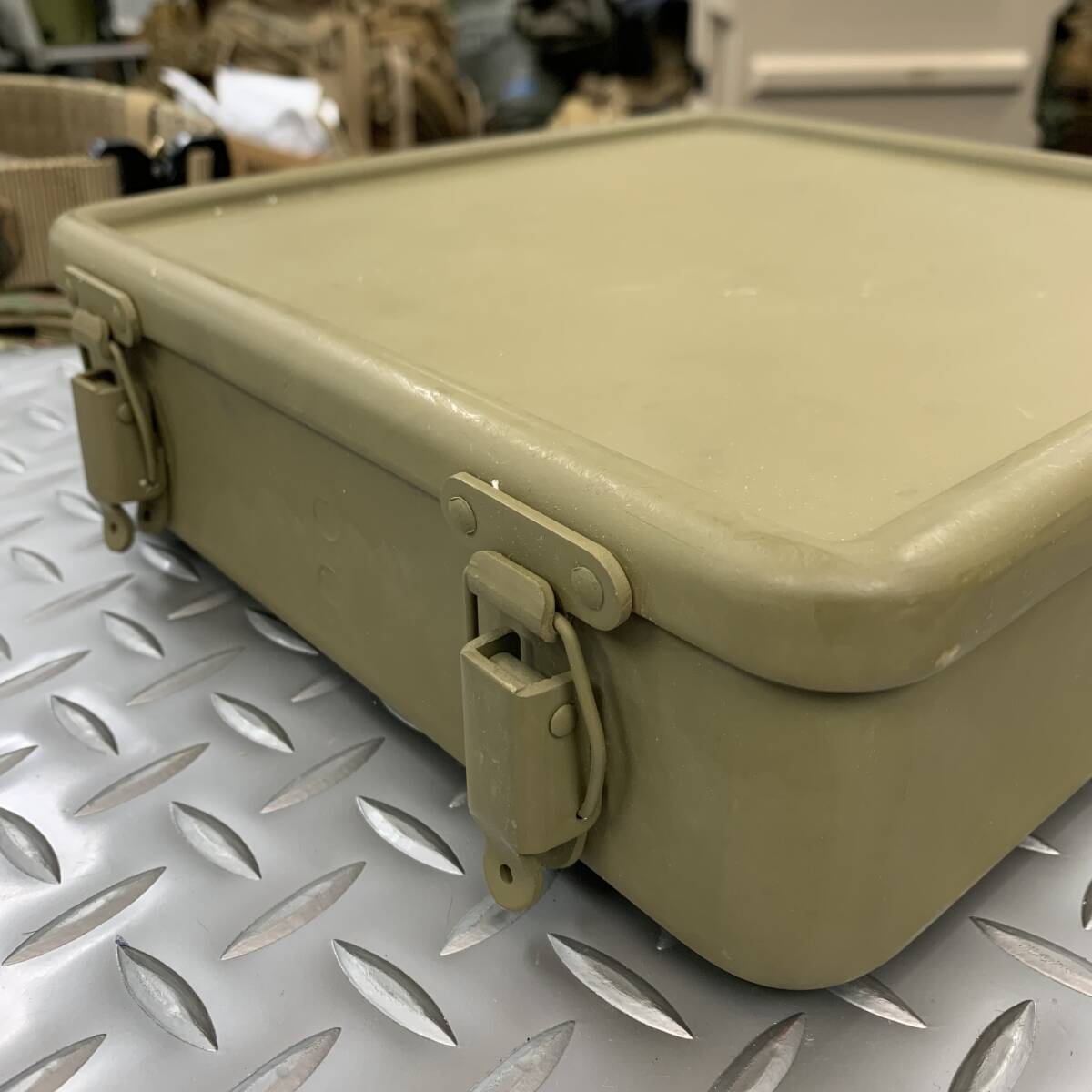 米軍実物 USN DLA1981/First Aid Kit ファーストエイドキット nar h&h skedco medical catの画像3