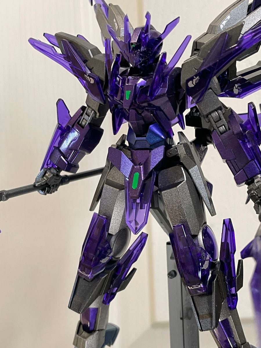 完成品　塗装済み　トランジェントガンダムグレイシャー （1/144 HG ガンダムビルドファイターズトライ