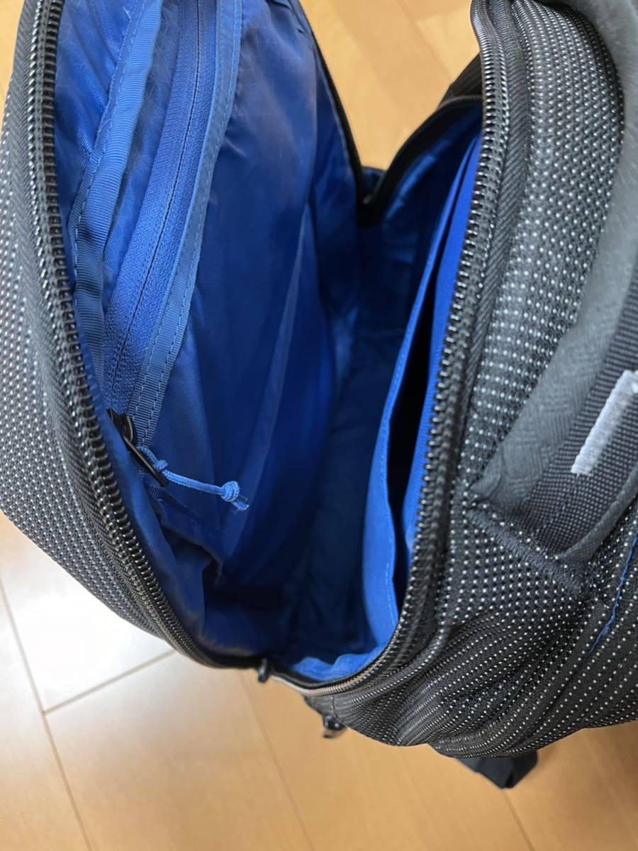 THULE スーリー Crossover 2 Backpack 20L バックパック リュック_画像6