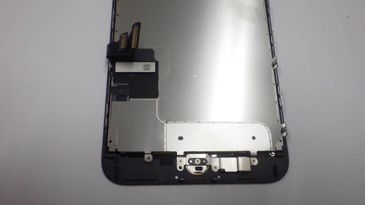 Apple iphone 7 PLUS 純正液晶タッチパネル + フロントカメラ + イヤースピーカー ブラック ホームボタン付 中古動作品_画像6
