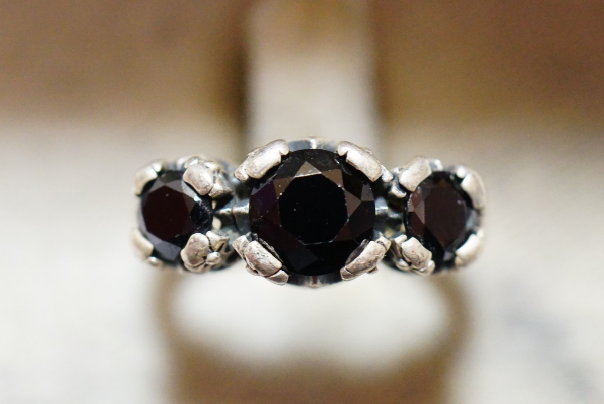 1915 海外製 天然オニキス リング 指輪 約11号 ヴィンテージ アクセサリー 925刻印 アンティーク 天然石 宝石 色石 カラーストーン 装飾品_画像1