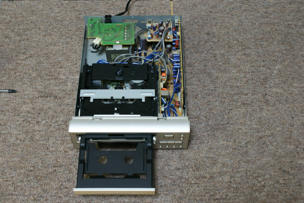 ONKYO INTEC カセットテープデッキ K-505TX 中古・動作品ですがジャンクとして出品・おまけ付き・現状渡し_画像5