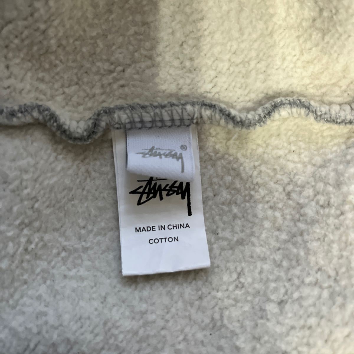 極美品 ステューシー パーカー グレー フーディー スウェット HOODIE stussy Mサイズ 限定品 灰色_画像6