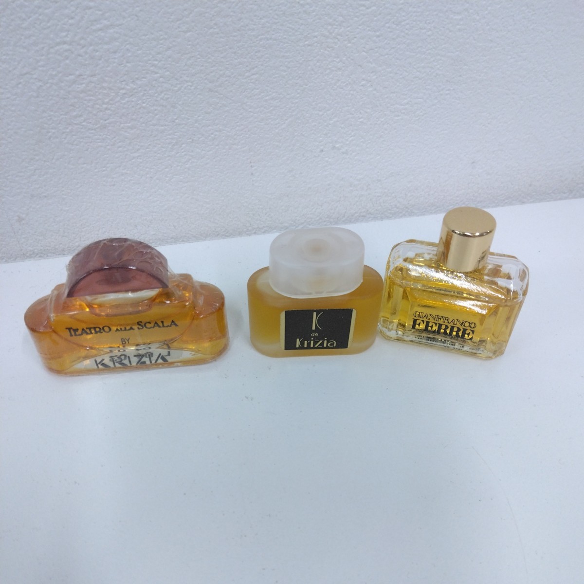 【4057】 香水ミニチュアミニボトルおまとめ売りセット Christian Dior　GUERLAIN　タルティーヌショコラ クリスチャンディオールCOTY_画像4