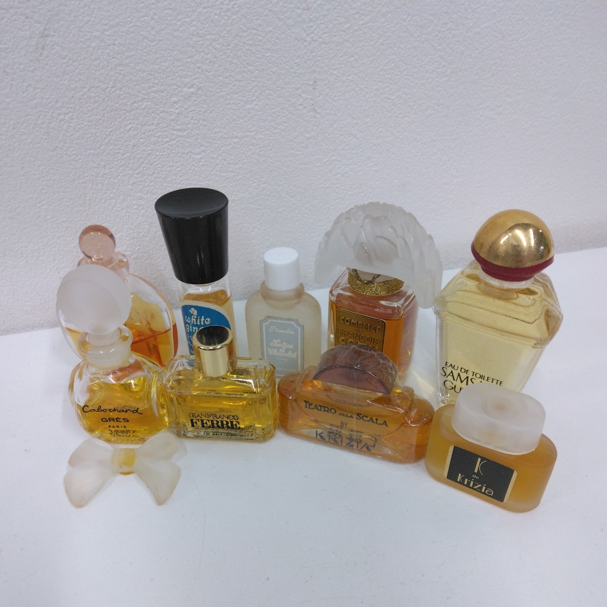 【4057】 香水ミニチュアミニボトルおまとめ売りセット Christian Dior　GUERLAIN　タルティーヌショコラ クリスチャンディオールCOTY_画像1