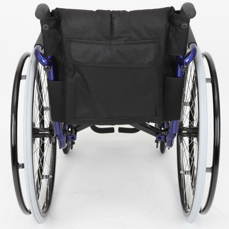 車椅子 車いす 車イス 軽量 コンパクト 自走式 スポーツ ピリンフォリーナ B408 カドクラ Mサイズ_画像5