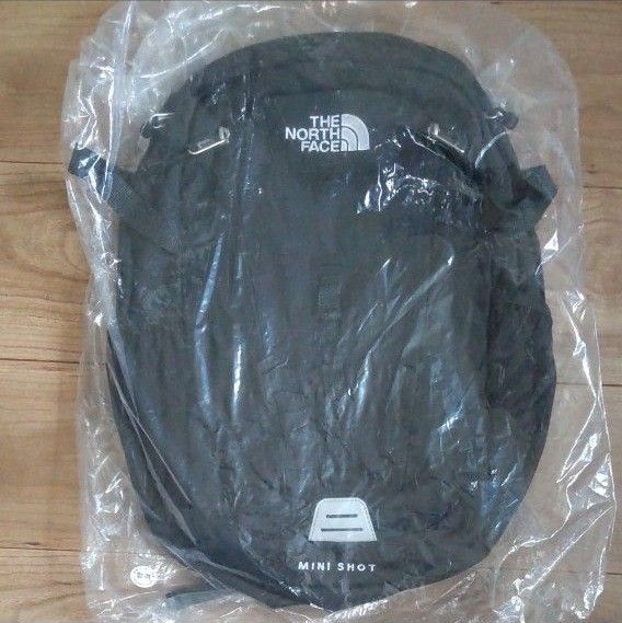 【新品】ザ ノースフェイス　ミニショット　黒　ブラック　リュック　バッグパック　日本未発売　メンズ　レディース