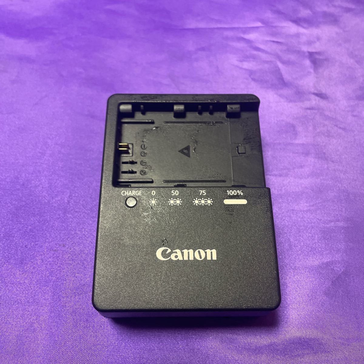 Canon キャノン 純正 バッテリーチャージャー LC-E6の画像1
