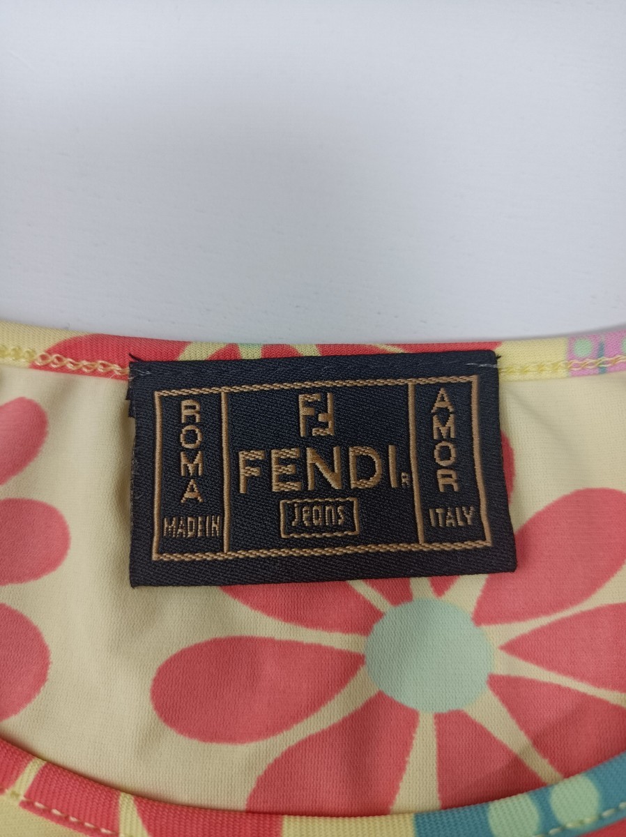 FENDI フェンディ ピンク 花柄 イエロー ストレッチあり 着痩せ効果 半袖 カットソー トップス レディース_画像7