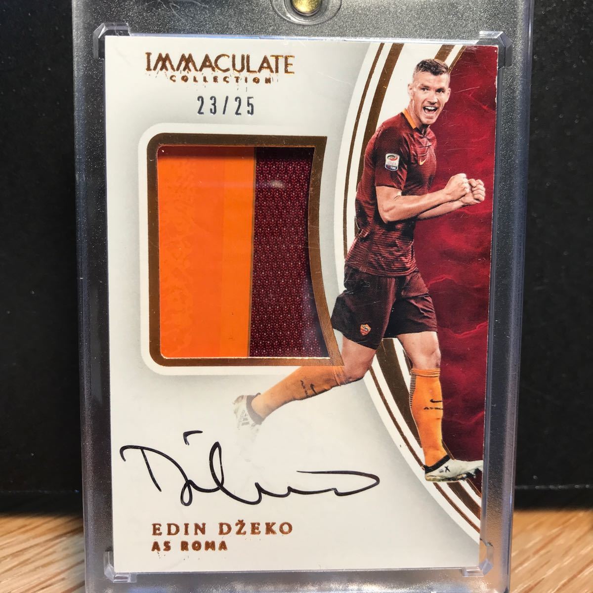 【ASローマ　ジェコ/直書きサインカード】Edin Dzeko 2017 Panini Immaculate Auto #/25 AS ROMA_画像1