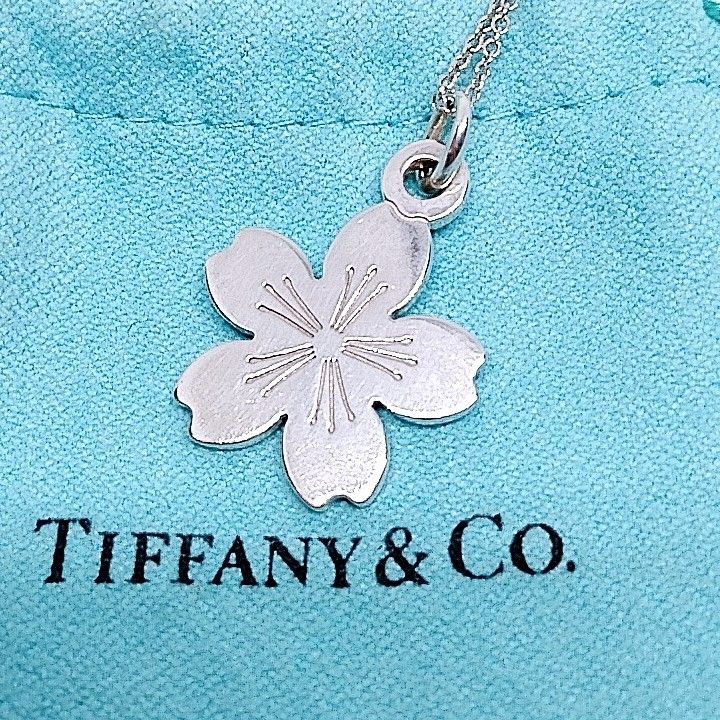 美品 ティファニー ネックレス 桜 さくら 花柄 AG925 超希少 美品 ティファニー ネックレス 桜 さくら 花柄 AG925 超希少