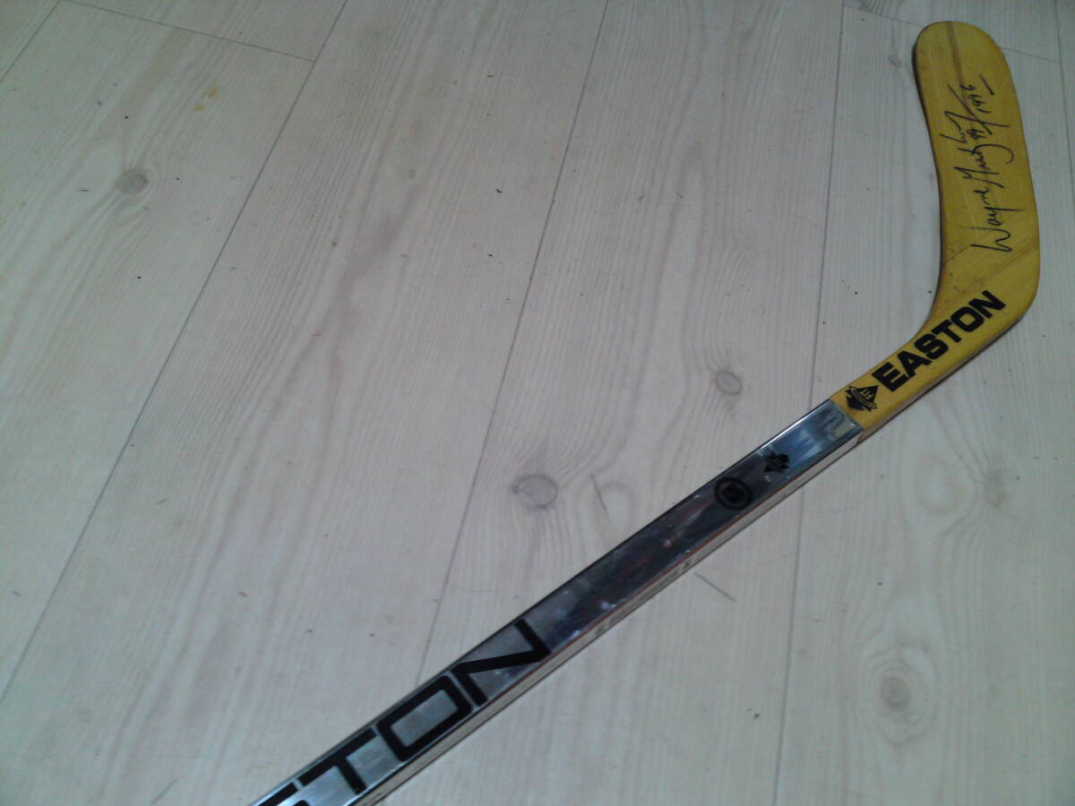 アイスホッケー NHL Wayne Gretzky game used autographed stick アイスホッケー NHL Wayne Gretzky game used autographed stick