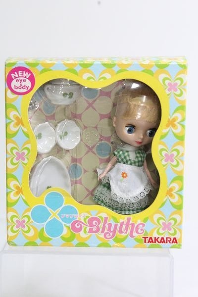 ブライスプチブライスBlytheペイズリースターペイズリーの服を着 ブライスプチブライスBlytheペイズリースターペイズリーの服を着