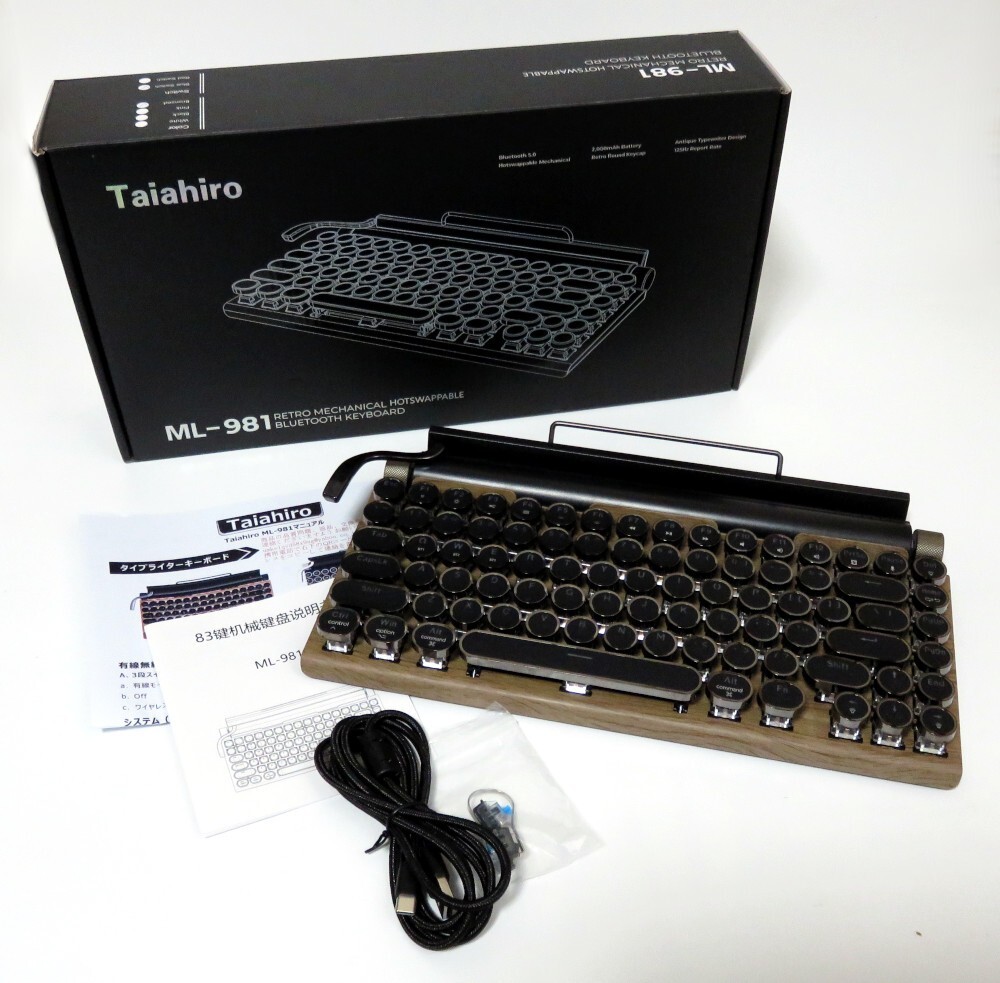 【1円スタート】Taiahiro タイプライター風キーボード ML-981 青軸 木目調 1円 TER01_1023_画像1