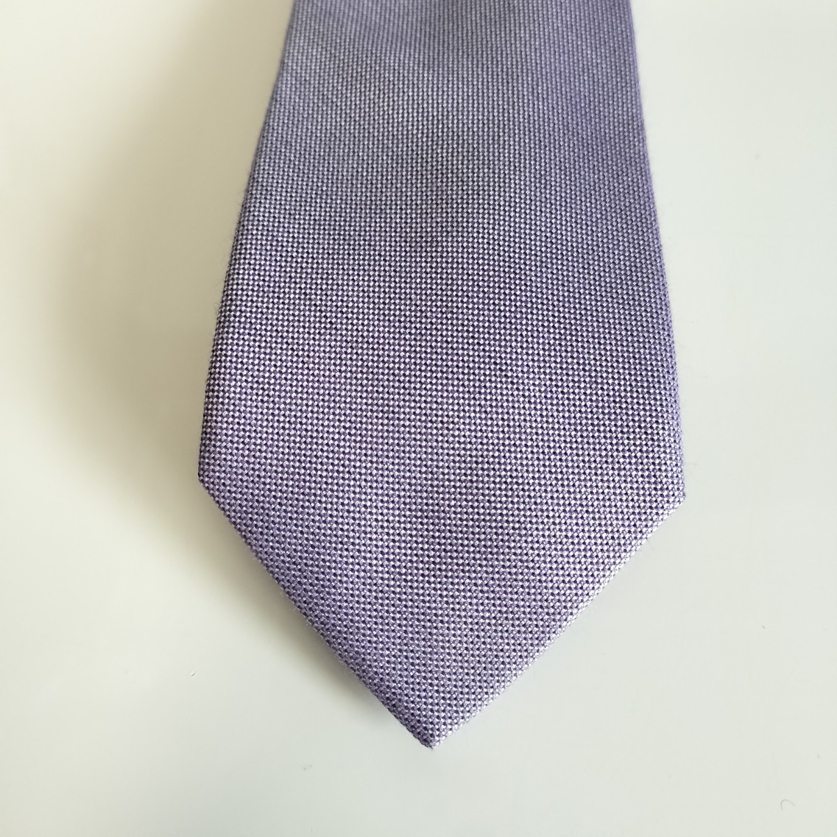  Calvin Klein (Calvin Klein) light purple necktie 