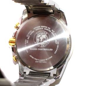 CITIZEN アテッサ エコドライブ 腕時計 ソーラー充電式 クロノグラフ デイト 黒文字盤 シルバー色 ゴールド色 E610-S104840の画像5