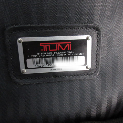  Tumi TUMI Carry case suitcase trunk business bag travel bag 4 wheel 2243D3 black black key hanger case belt attaching USA made 