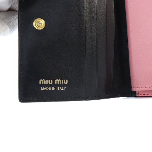 ミュウミュウ miumiu リボン 二つ折り財布 レザー ロゴ 黒 ブラック ピンク /SR22 ■OH レディース_画像8
