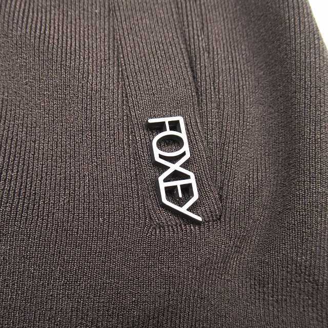 美品 2015年製 フォクシーニューヨーク FOXEY ストレッチ素材 パーカー 七分袖 ジップアップ フーディー 羽織 ジャケット メタルロゴ 40_画像4