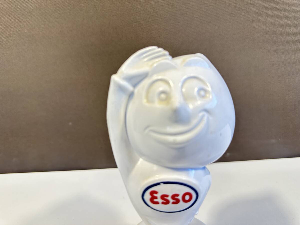 企業モノ/当時モノ/Esso/エッソボーイ/人形/プラスチック製/貯金箱/全長17㎝/ガレージインテリアの画像1