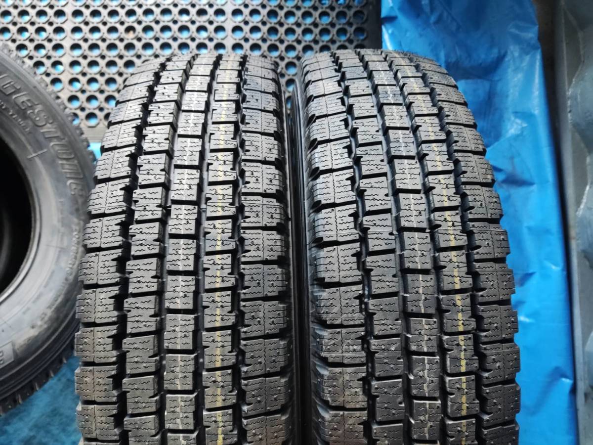 ★未使用！スタッドレスタイヤ★ 205/85R16 (111/109L LT) BRIDGESTONE BLIZZAK W969【2020年】6本セット！6S-69-LT_画像6