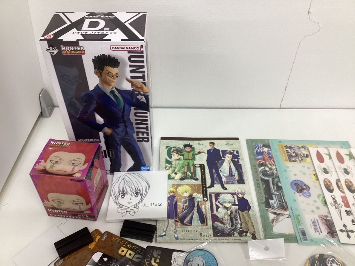 【現状】HUNTER×HUNTER グッズ まとめ売り フィギュア 缶バッジ アクリルキーホルダー 他 / ハンターハンター_画像2