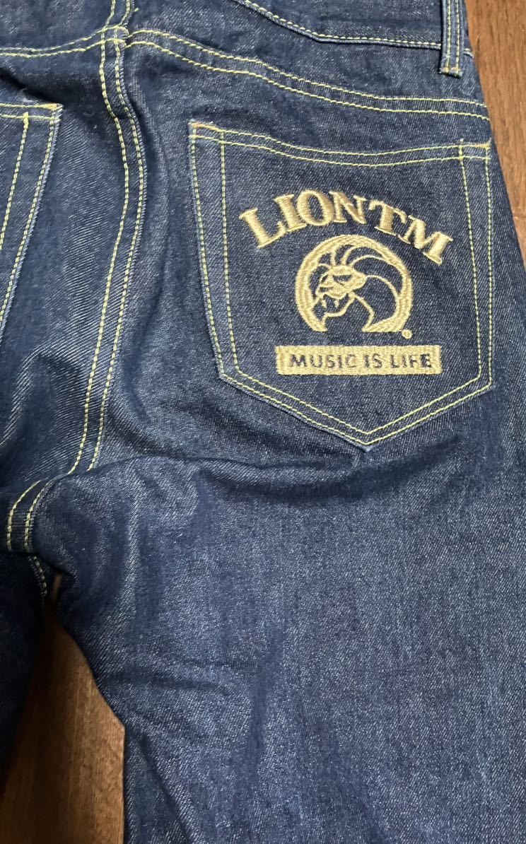NESTA BRANDゴールド刺繍デニム/ジーンズ TM LION DENIM Mサイズ