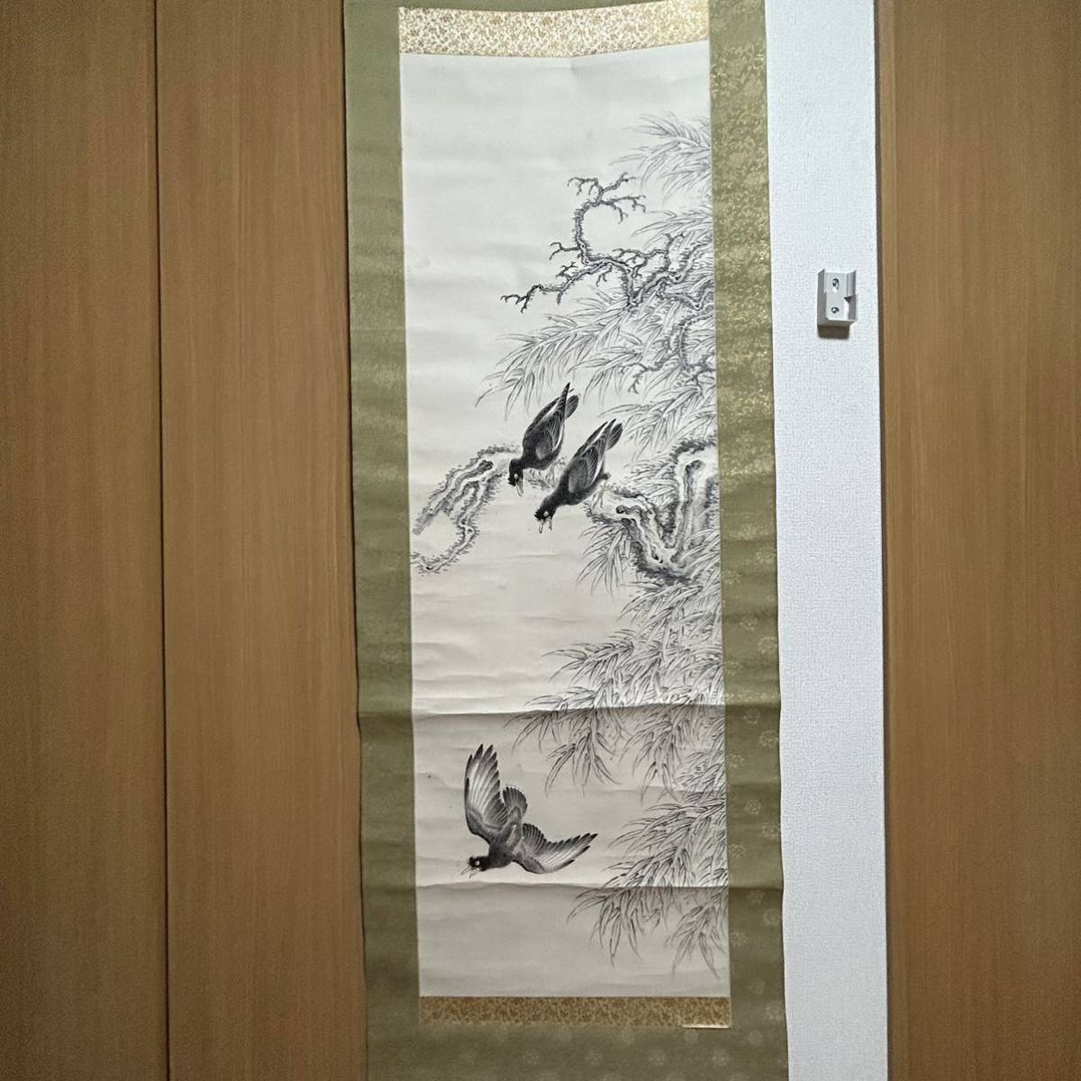 模写/横山大観/カラス図/花鳥図/叭々鳥図/桐題箱付/布袋屋掛軸HJ-272 Yahoo!オークション - 掛軸 掛け軸 カラス図 花鳥図 叭々鳥図