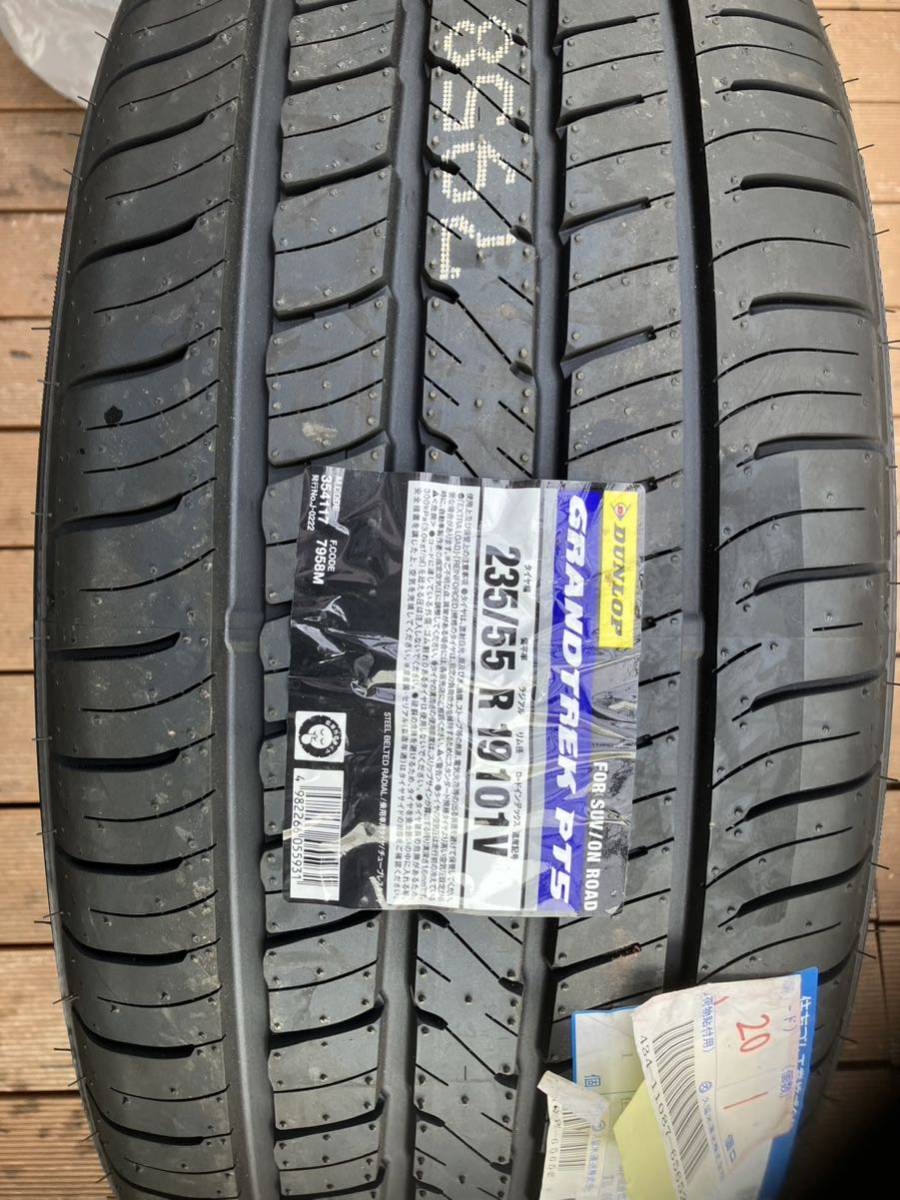 ■新品 ■ 235/55R19 101V DUNLOP ダンロップ グラントレック GRANDTREK PT5 23年製造_画像1