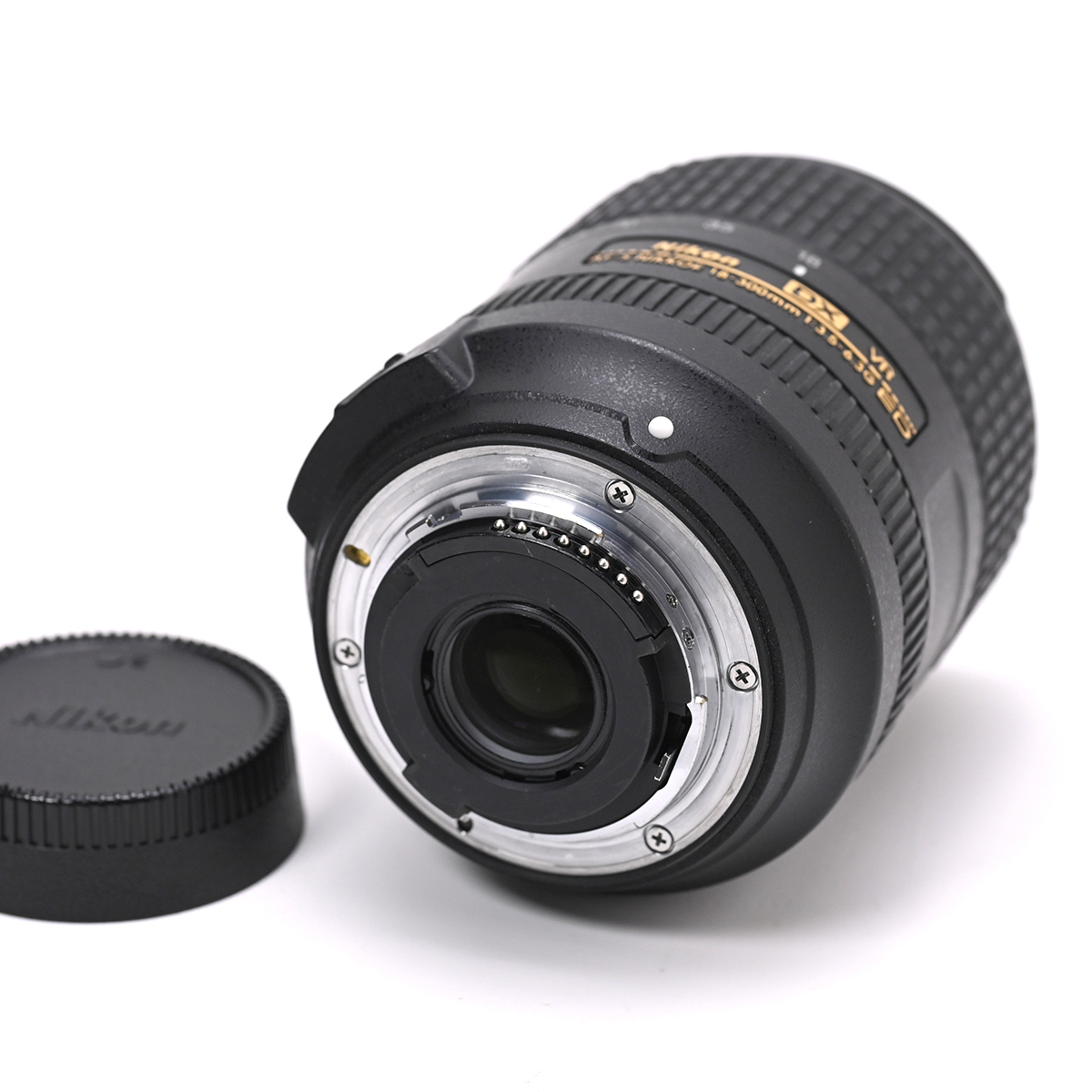 完動美品 Nikon DX NIKKOR 18-300mm f/3.5-6.3G ED VR フード付 ニコン_画像3