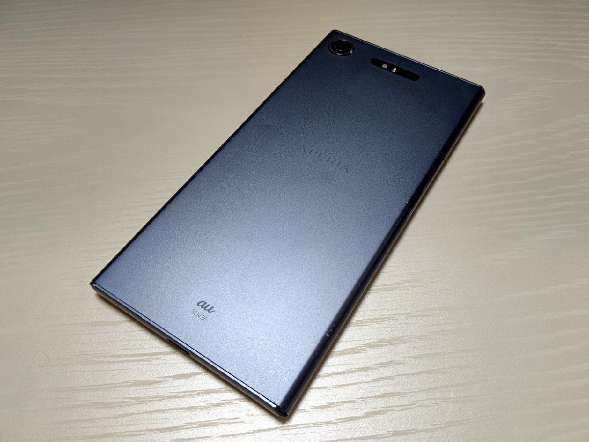 　★【38038WM】 ジャンク au SOV36 SONY Xperia XZ1 ムーンリットブルー SIMトレイ欠品 1円 ! 1スタ！_画像2