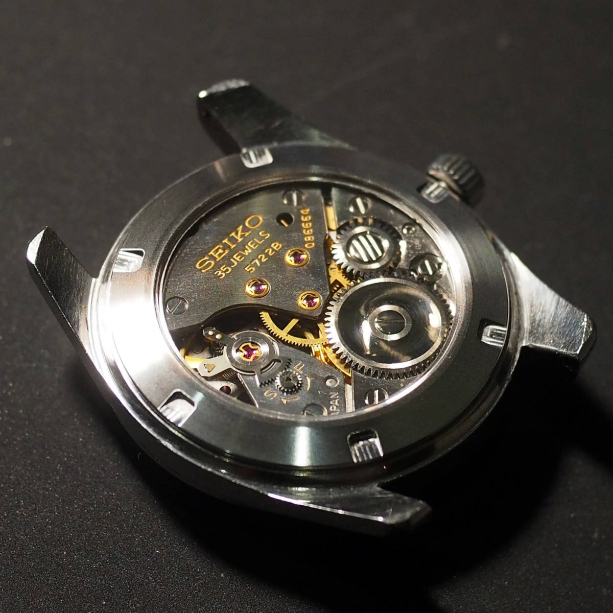 Grand Seiko セルフデーター 57GS 裏蓋 グランドセイコー Grand Seiko セルフデーター 57GS シースルー裏蓋 サファイヤ