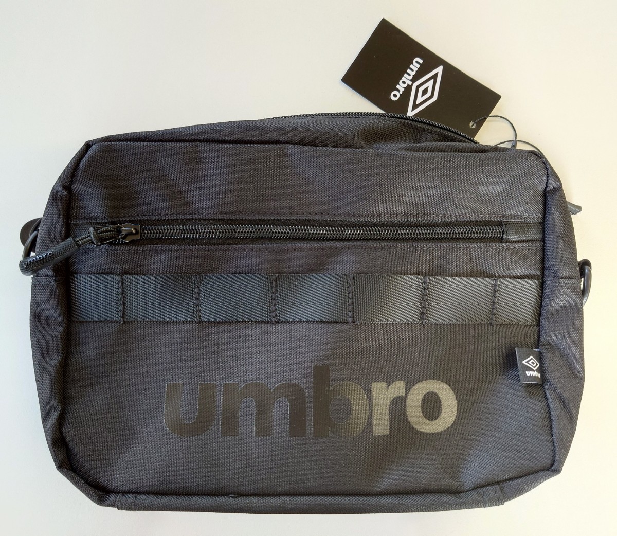 umbro ショルダーバッグ ブラック 【新品・送料込み】