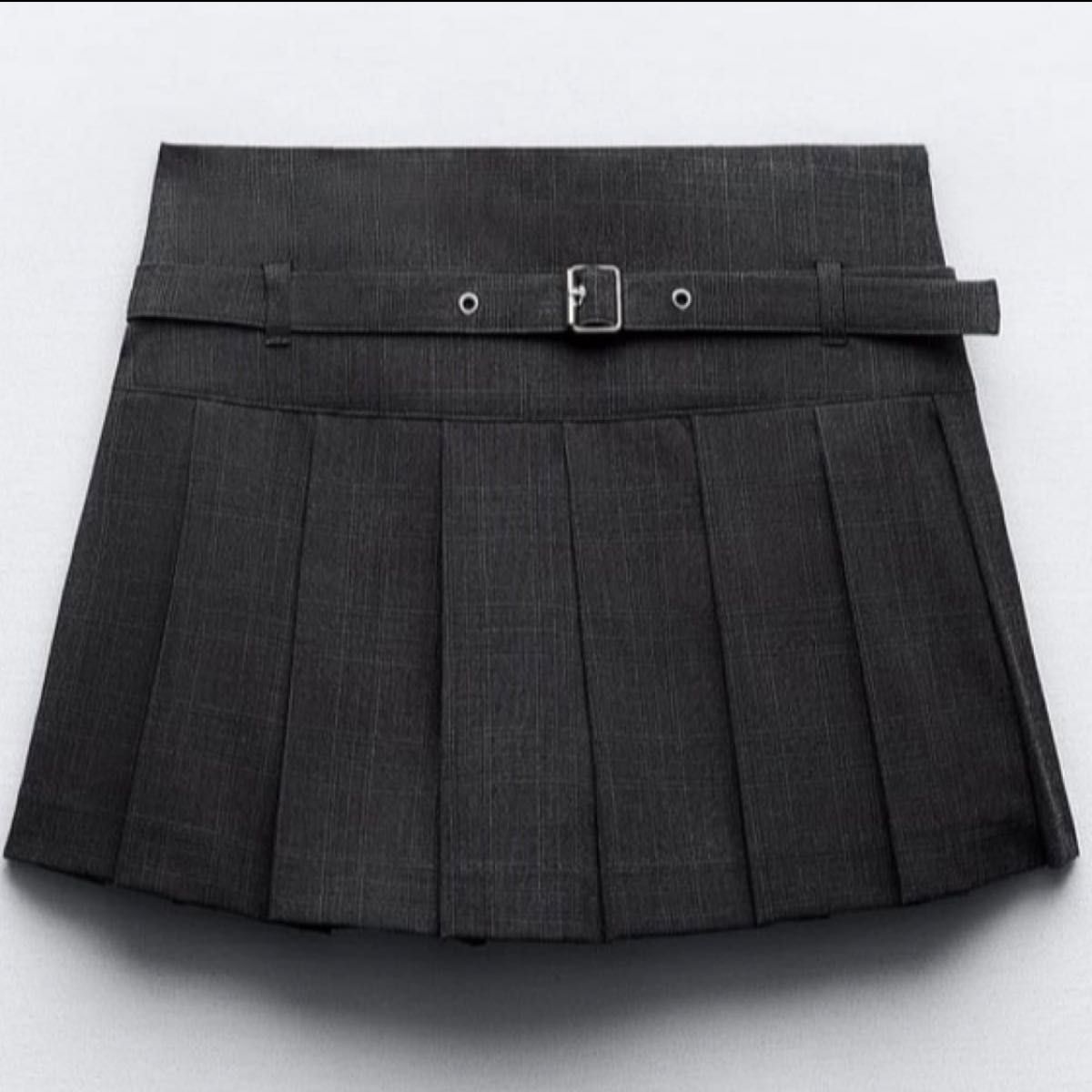 ZARA プリーツスカート ザラ|Yahoo!フリマ(旧PayPayフリマ) ZARA プリーツスカート ザラ|Yahoo!フリマ(旧PayPayフリマ)