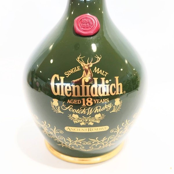 【未開栓】Glenfiddich グレンフィディック 18年 緑 グリーン 陶器ボトル スコッチ ウイスキー 750ml 43％ 液量低下あり S2436_画像2
