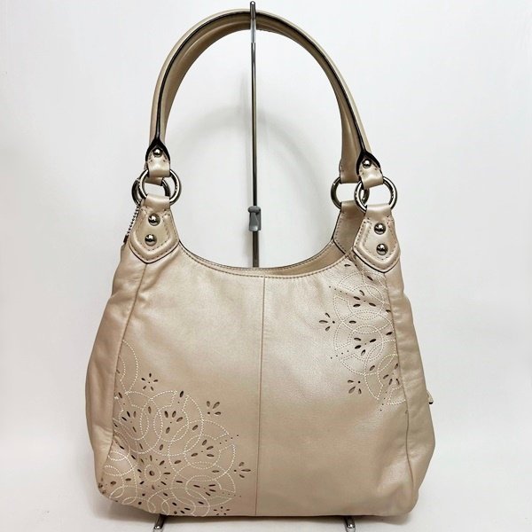 美品 COACH コーチ F22485 ホーボー シグネチャー柄 レザーハンドバッグ ベージュ系 肩掛け 春カラー カットワーク レディース 中古 HK0084_画像2