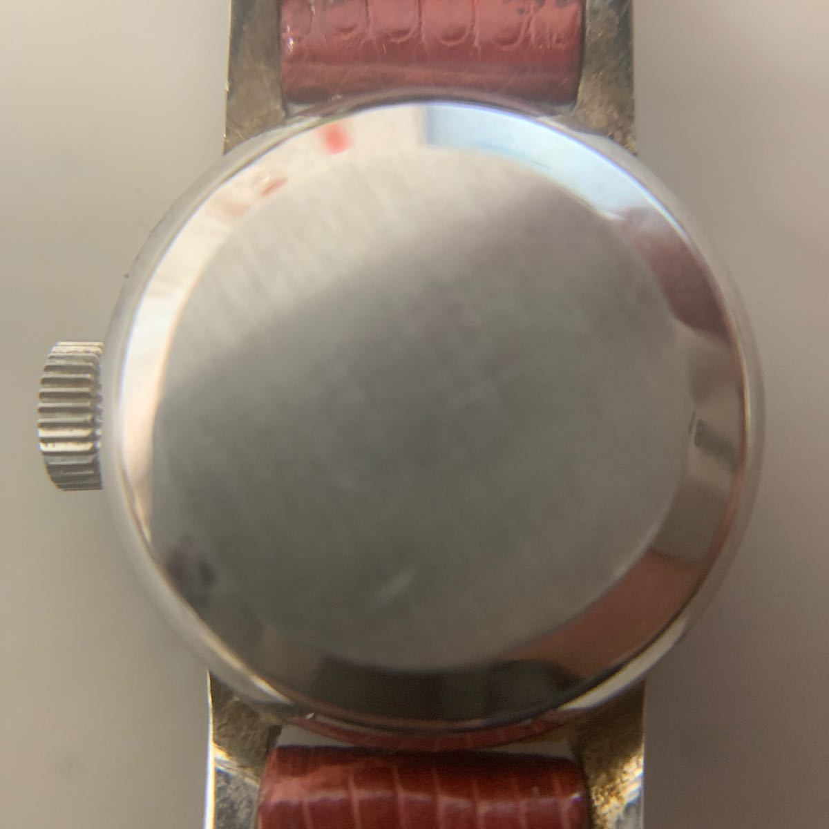 OMEGA 手巻き カットガラス　アンティーク 腕時計 レディース　稼働　ベルト社外　デビル_画像3