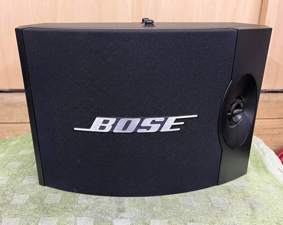 ボーズ　BOSE 301Vスピーカー　左右1セット　Used品をお譲りします。　_BOSE 301Vです。