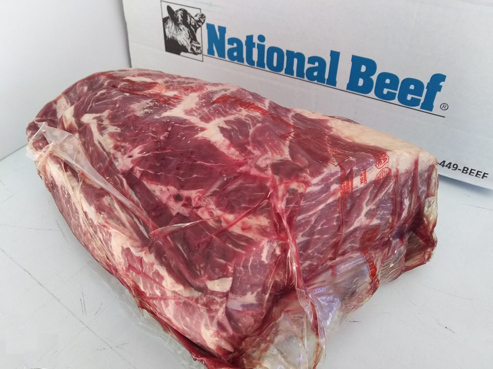  America production most high quality prime shoulder roast steak block amount . sale approximately 8kg rom and rear (before and after) freshness that way refrigeration 