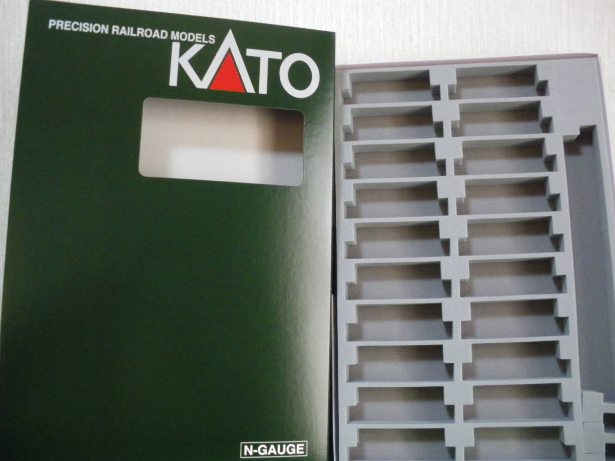 【KATO】ブックケース　CASCOウレタン付き　空ケース５冊セット_２冊目　CASCOワム用ウレタン