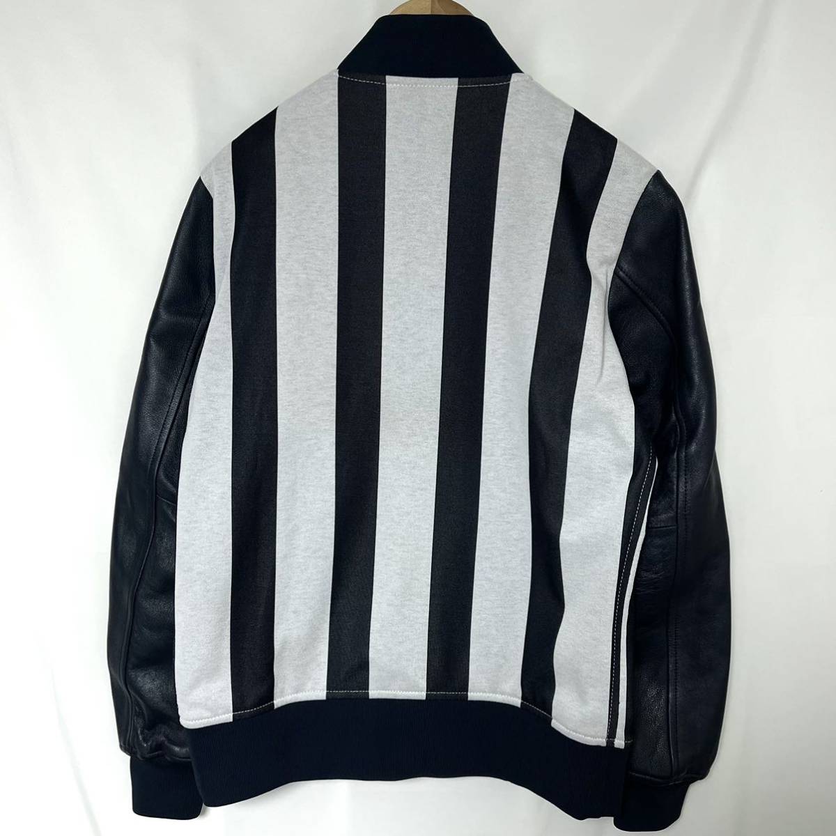 FRED PERRY フレッドペリー 羊革 ストライプ スタジャン レザー FRED PERRY フレッドペリー 羊革 ストライプ スタジャン レザー