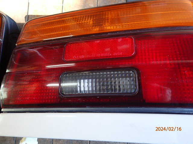 100 series Corolla 4 -door sedan previous term tail left right set used AE100 CE100 lower panel (040) attaching 