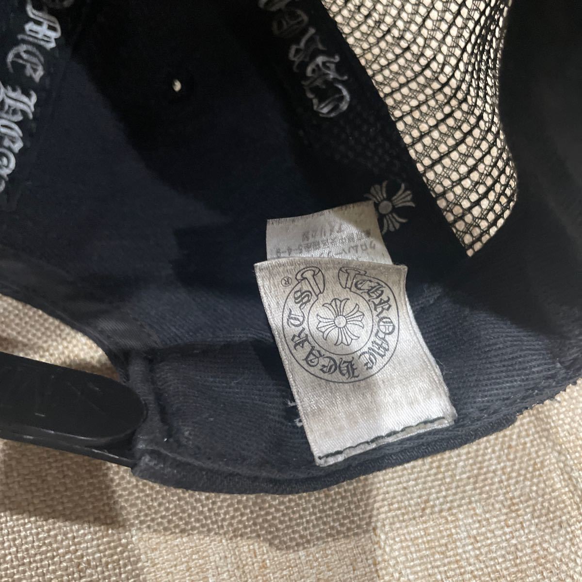 国内正規品　CHROME HEARTS クロムハーツ　トラッカーキャップ　フレアニープリント　デニム　mattyboy ベースボール CAP 帽子 ブラック_画像5