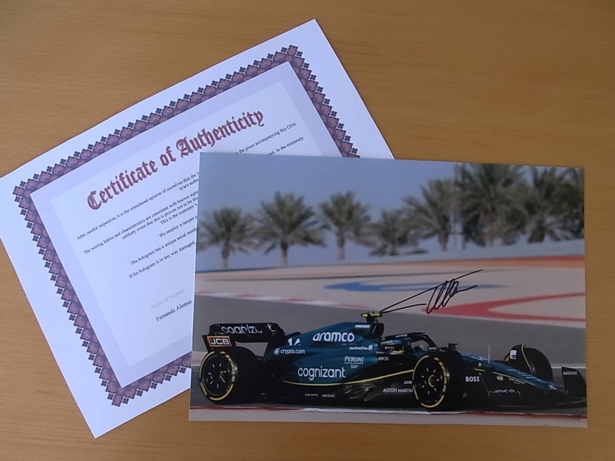 フェルナンド・アロンソ　Fernando Alonso　アストンマーティンF1　Aston Martin Formula One　直筆サイン入り写真　証明書付_画像2