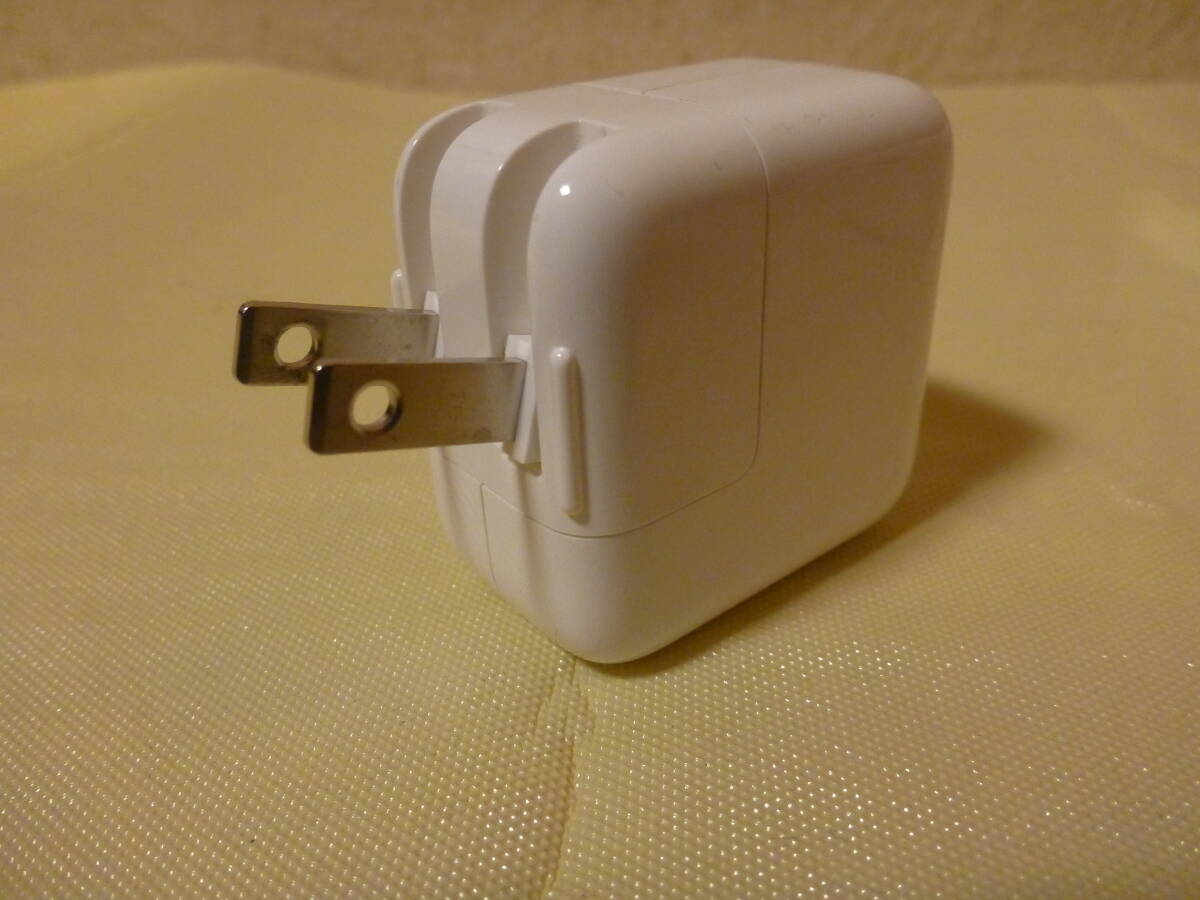 T-02076 / Apple / USB Power Adapter / A2167 / 10個セット / 通電のみを確認 / ゆうパック発送 / 60サイズ / ジャンク扱い_画像4