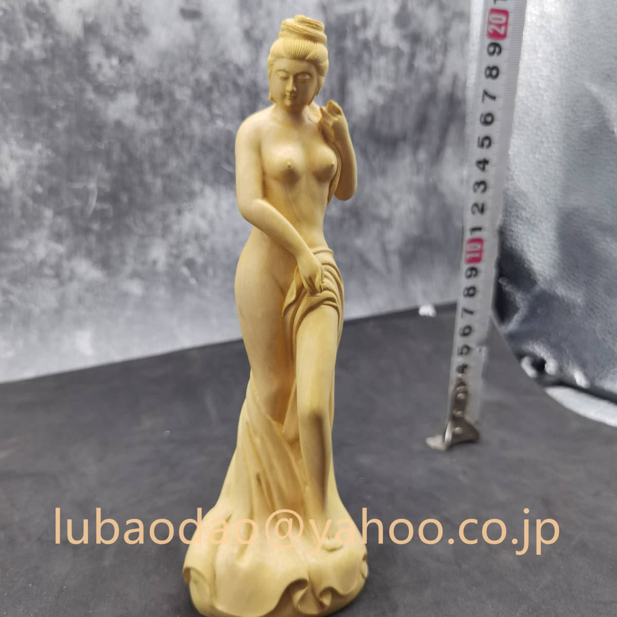 実木彫刻の 木工細工 裸婦像 彫刻 女性 美術工芸品 _画像2