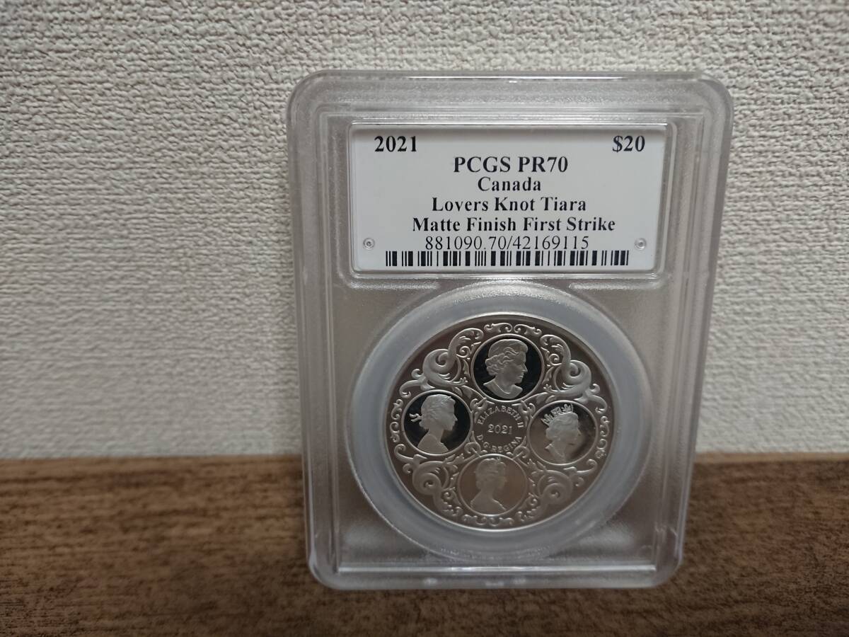 【最高鑑定】 2021年 カナダ PCGS PR70 Matte First Strike 銀貨 ラバーズノット　ティアラ イギリス エリザベス サイン入り_画像2